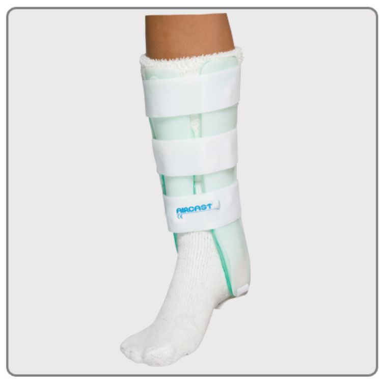 Aircast Leg Brace With Anterior Panel, Right