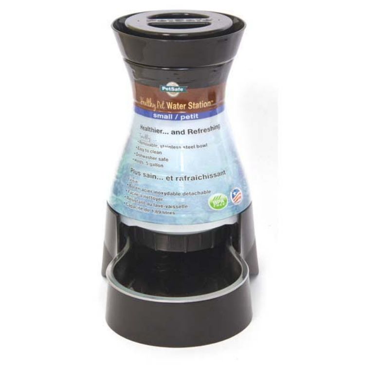 PetSafe Healthy Pet Water Station 0.5 gallons Small White / Black 10.52" x 9.83" x 6.49"