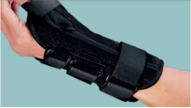 Djo Wrist brace with Abducted Thumb
