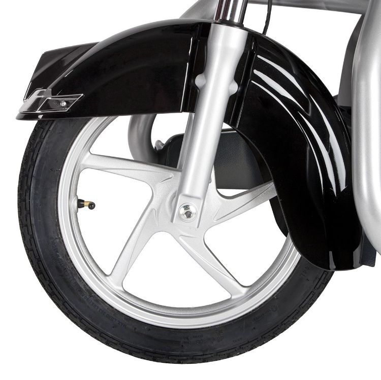 Maverick Executive 3-Wheel Scooter ** NOT AVAILABLE **