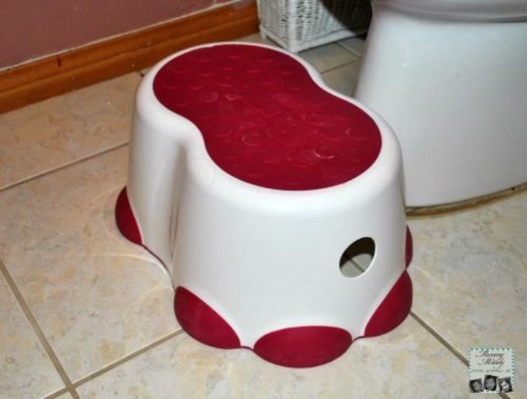 BUMBO STEP STOOL