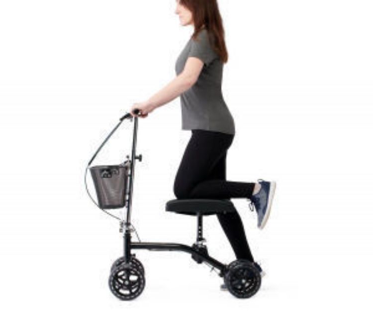 MEDLINE GENERATION-4 KNEE WALKER 4 WHEELED