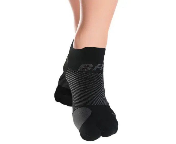 BR4 Bunion Relief Socks HHCS