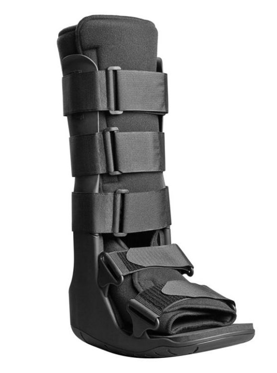 Djo Procare Xceltrax Tall