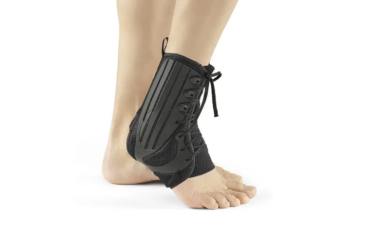 Dynamics Lace-up Ankle brace
