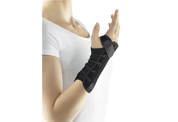Dynamics Lace-up Wrist Brace without Thumb Piece I For Left Hand