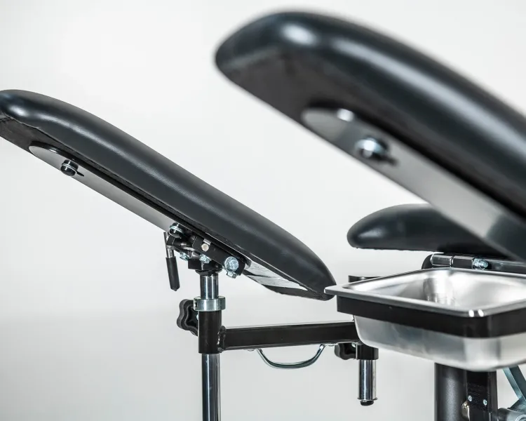 Cardon Treatment Table (CTT) with Pelvic Health Package I 3pc Head section