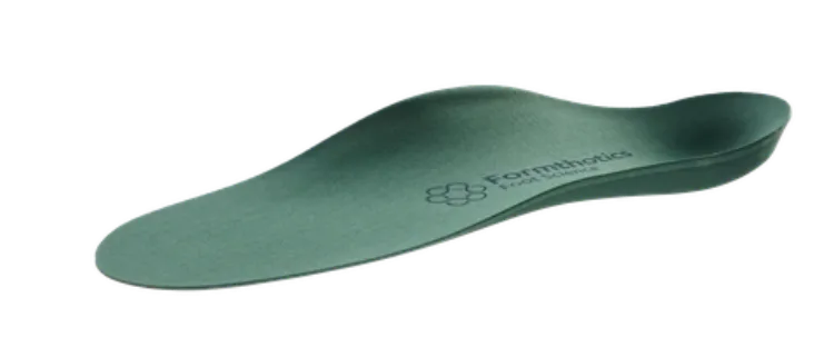 Wide-Fit Dual Medium Formthotic green wide-profile dual-density orthotic insert